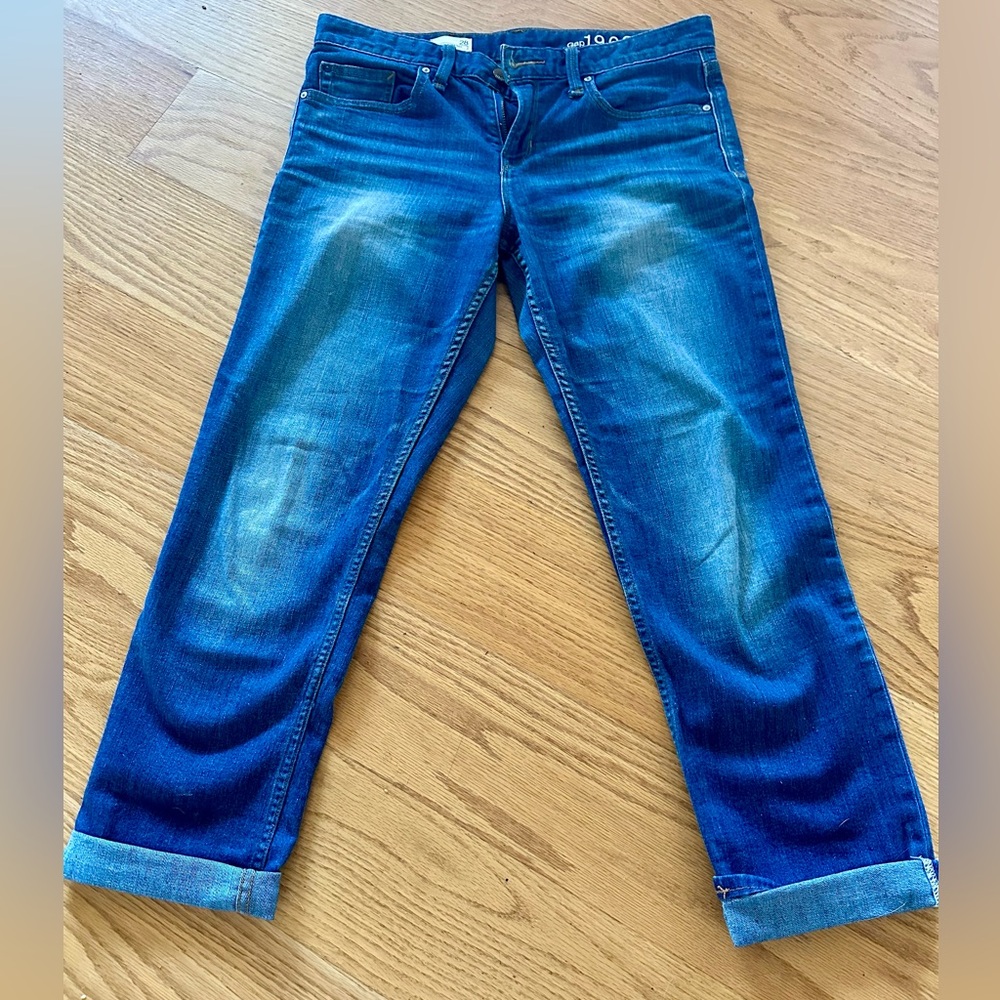 GAP Classic Blue Jeans Size 28